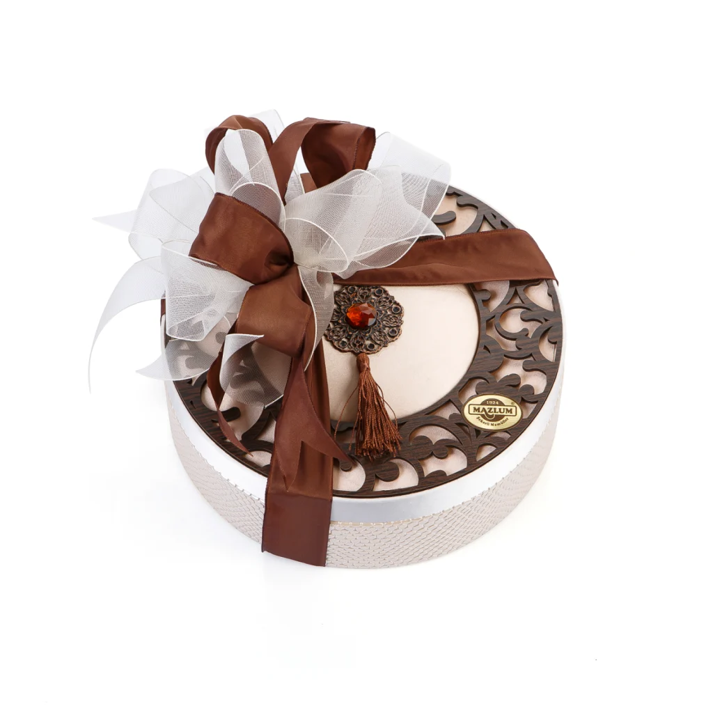 Wood-Patterned Velvet and Leather Box of Chocolates (Round-Cream)
